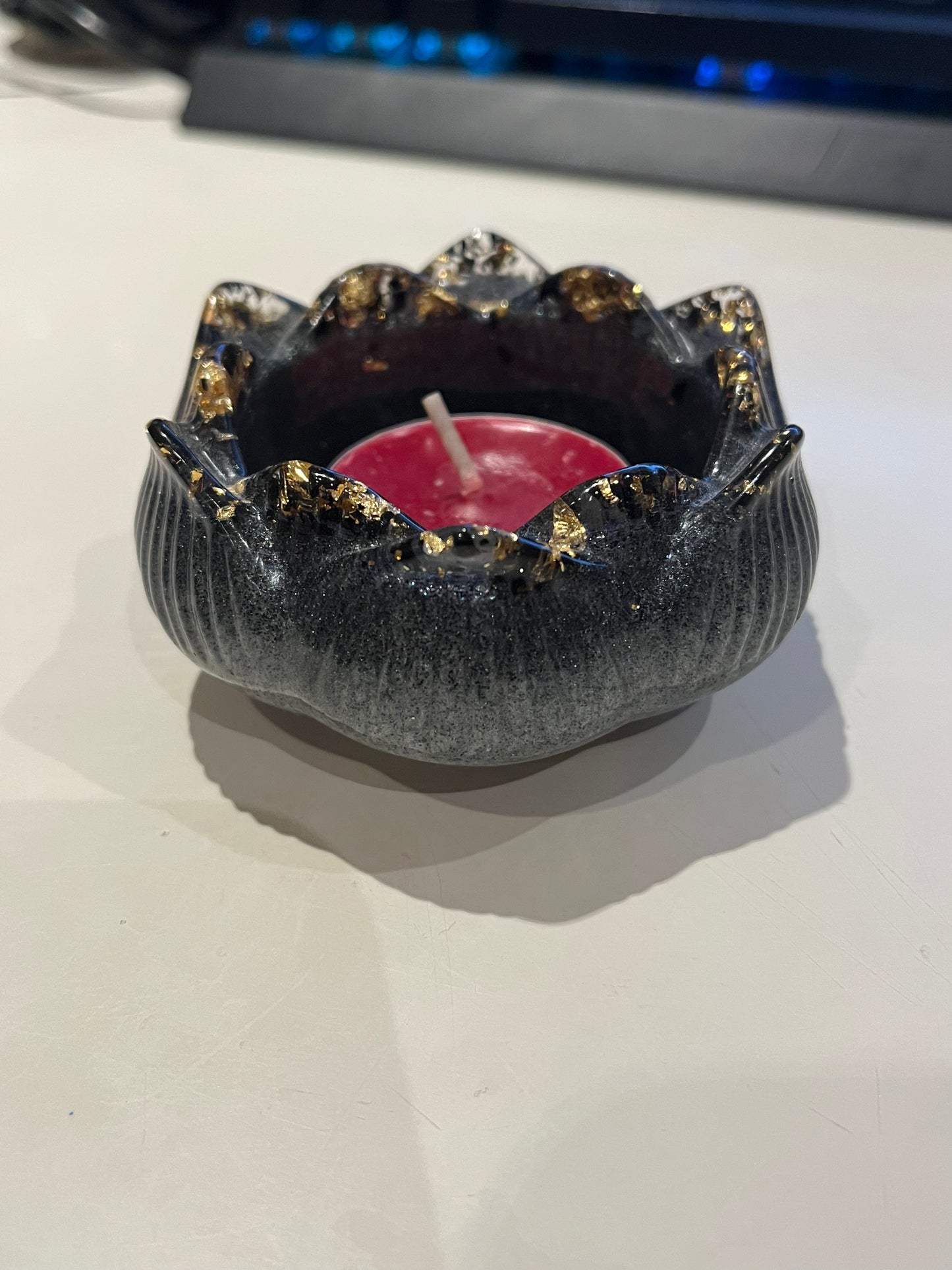 Lotus Tealight and Votive Holder